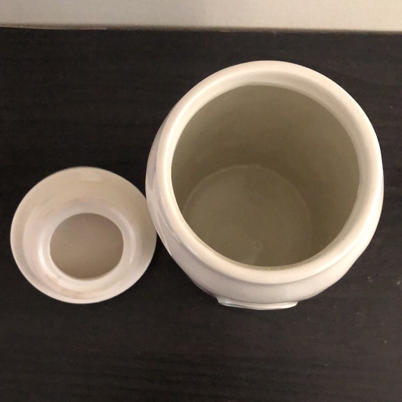 RARE Rae Dunn Wander Seahorse Canister EUC. BIG M magenta mark. - Picture 3 of 4